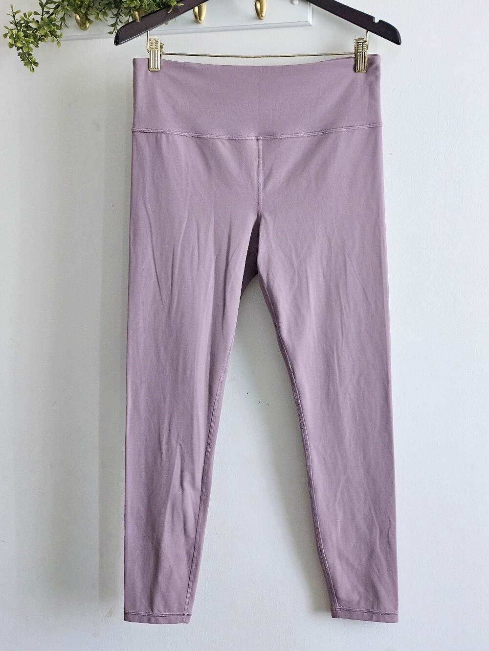 Athleta Ultra High Rise Elation 7/8 Leggings Mauve Purple Women’s Large Tall